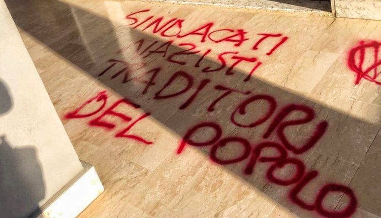 Raid Contro Sede Zonale Uil Di Scalea Imbrattati Muri